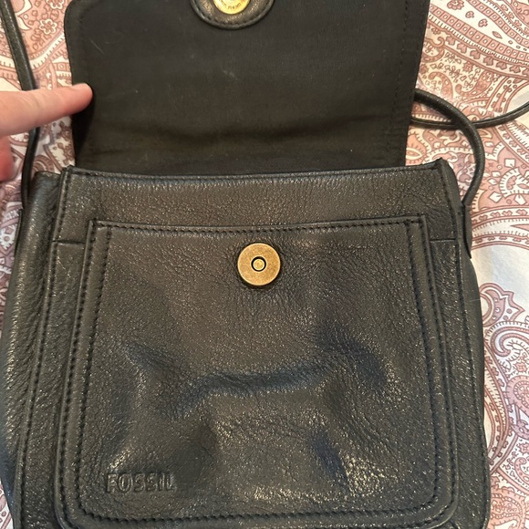 Fossil cross body small leather purse - Picture 3 of 4